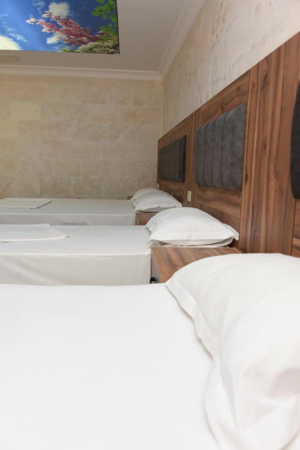 Istanbul Safir Hotel Esterno foto