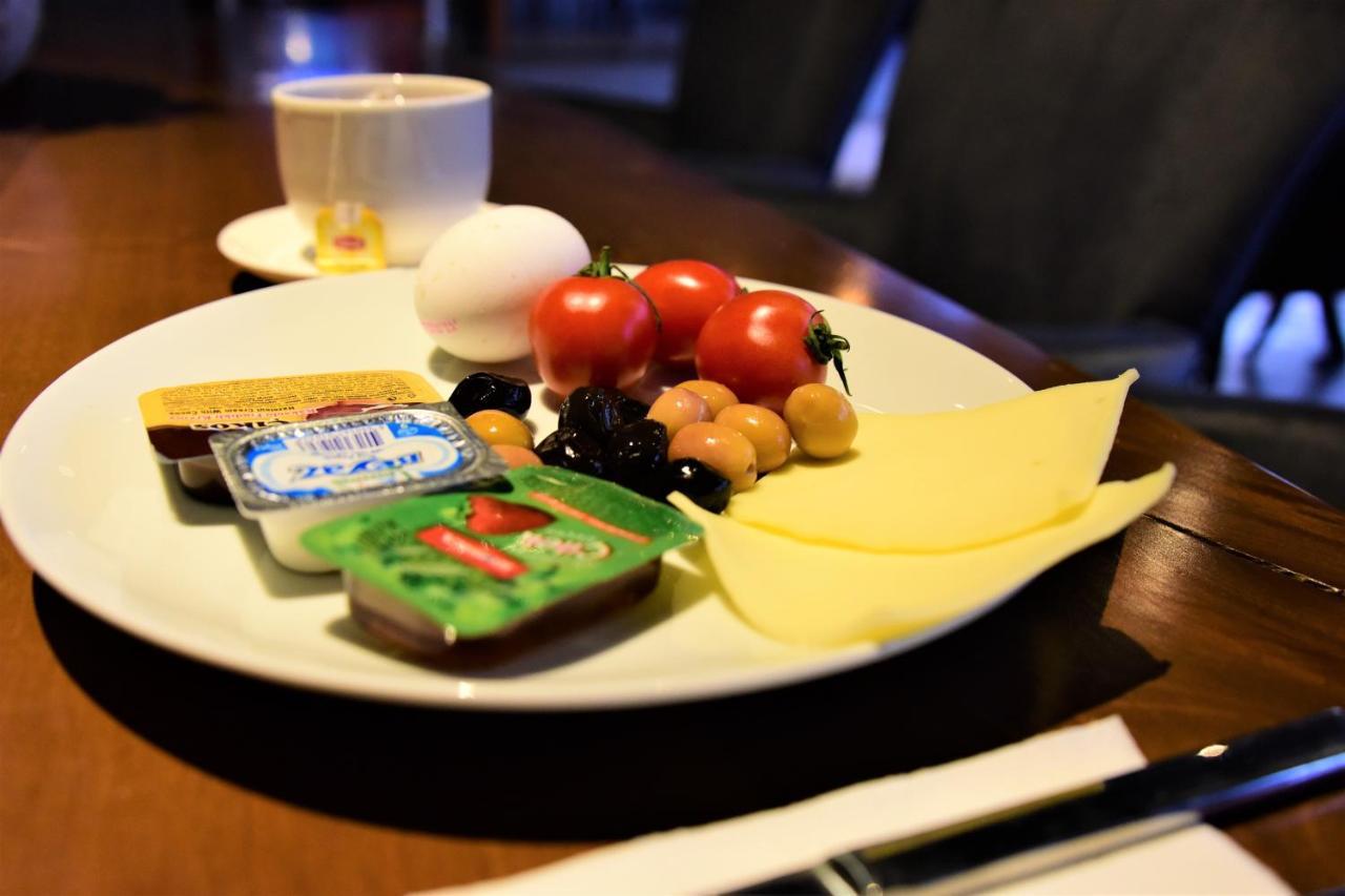 Istanbul Safir Hotel Esterno foto